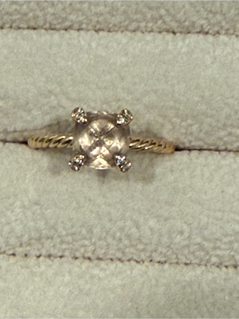 David Yurman Chatelaine Ring with Gemstone and Diamonds in 18K Gold - Picture 5 of 6